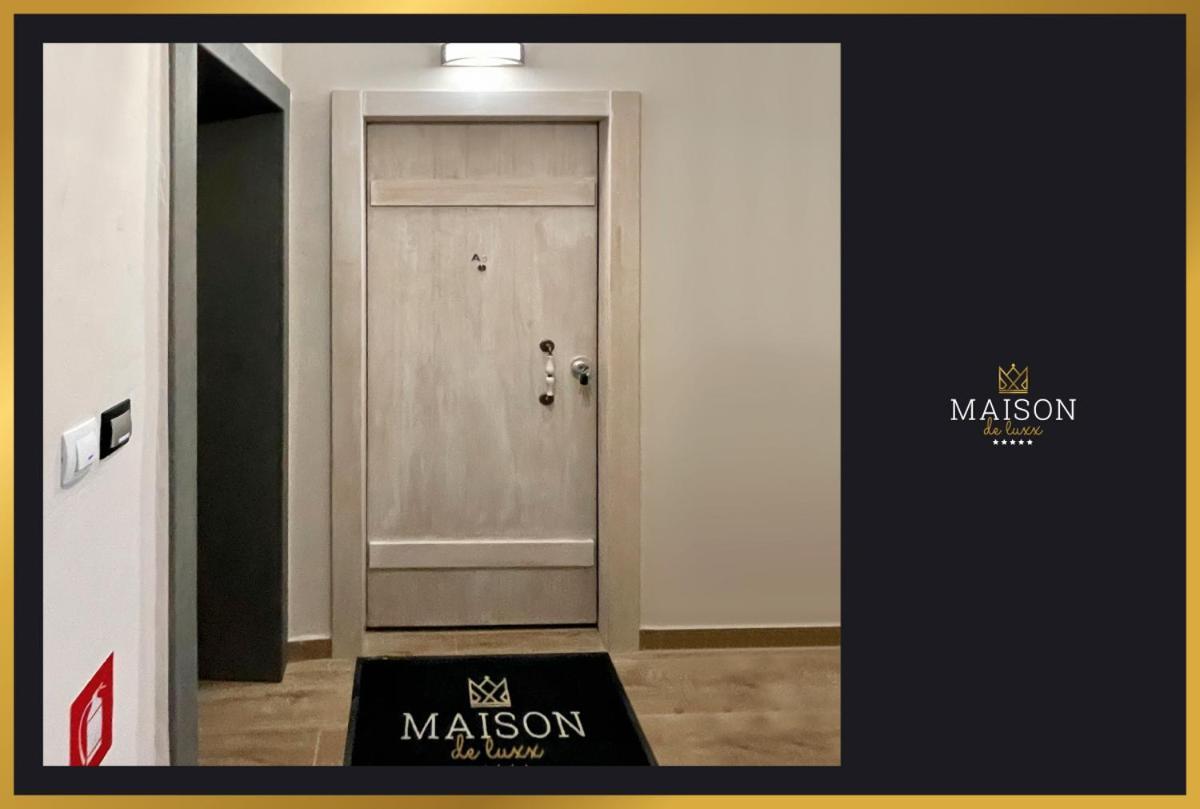 Maison De Luxx A3 Apartment Larissa Ngoại thất bức ảnh